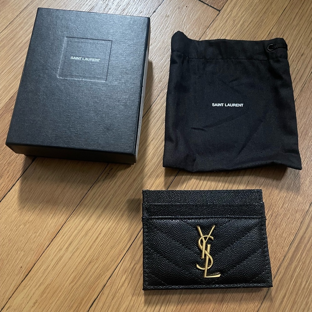 AUTHENTIC YSL CASSANDRE MATELASSÉ CARD HOLDER IN GRAIN DE POUDRE LEATHER